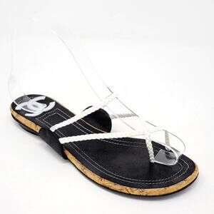 Chanel Woven Strap Flip Flop toe Loop Sandals 36 Black White Cork Braided